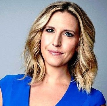 Poppy Harlow Biography, Age, Family, Height,。